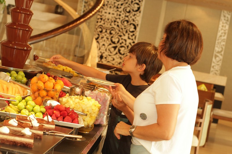 Exquisite Eid buffet at Candelabra